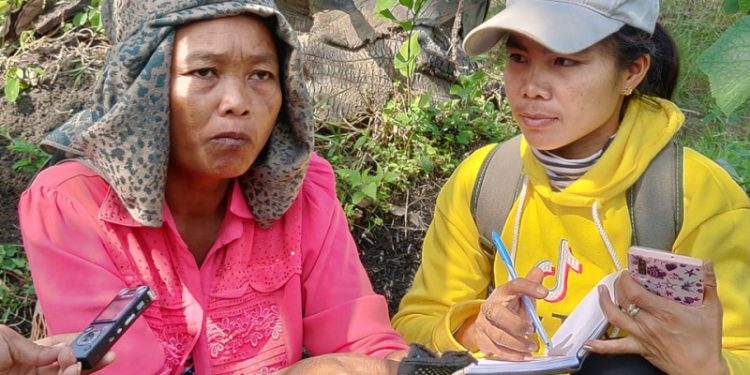បទ​យកការណ៍​៖ ពលរដ្ឋ​នៅ​ភូមិ​មួយ​ក្នុង​ស្រុក​អូររាំងឪ​ ដាំ​បន្លែ​គ្មាន​ជាតិគីមី​ដើម្បី​លើកកម្ពស់​សុខុមា​លភាព​អ្នក​បរិភោគ​
