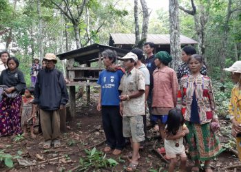 ជនជាតិដើមភាគតិចពូនងនៅមណ្ឌលគីរីបារម្ភបាត់បង់ដីព្រៃអារក្សដូនតា