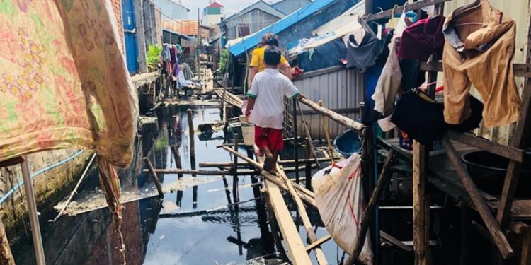 ក្រុមសង្គមស៊ីវិលថា កុមារងាយគ្រោះដោយសារជំងឺកូវីដ១៩ និងអំពើហិង្សាផ្សេងៗ