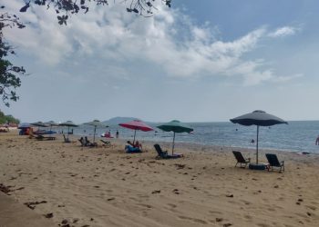 ភ្ញៀវទេសចរណ៍នៅខេត្តកែបកើនឡើងវិញ ក្រោយស្ងប់ស្ងាត់ជំងឺកូវីដ-១៩