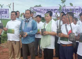 សហគមន៍នេសាទ ដាំកូនកោងកាង