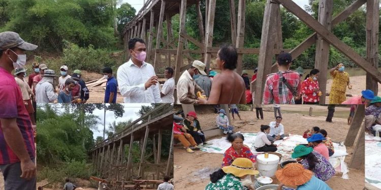 ពលរដ្ឋកៀងគរសប្បុរសជនជួសជុលស្ពានចាស់ទ្រុឌទ្រោម ខណៈអាជ្ញាធរឃុំថាមិនមានថវិកាបម្រុងទុក