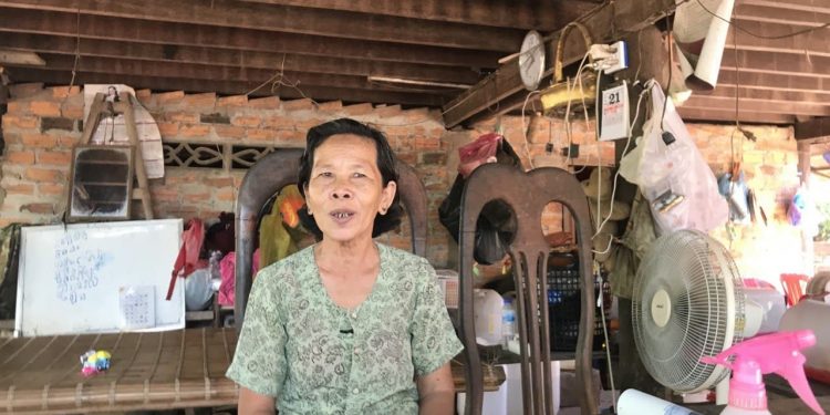 អ្នកស្រី កែវ វណ្ណា