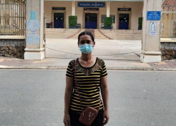 ភរិយា​សកម្មជន​ដីធ្លី​ឡពាង​ចាត់​ទុក​ជា​រឿង​អយុត្តិធម៌​ក្រោយ​តុលាការ​កាត់​ទោស​ស្វាមី​ជាប់​ពន្ធនាគារ​២​ឆ្នាំ