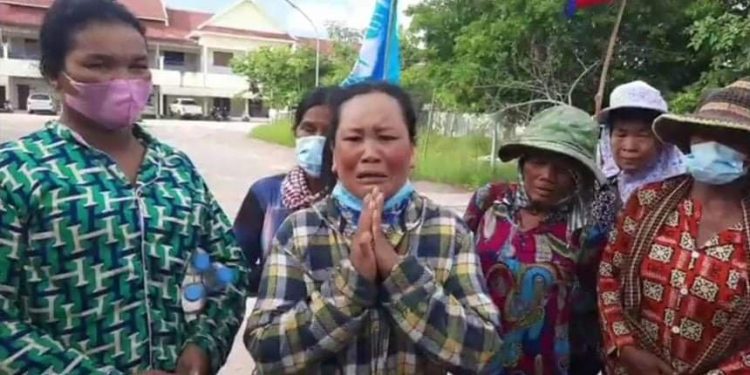 ពលរដ្ឋ​រង​គ្រោះ​ដីធ្លី​ក្នុង​ខេត្តកោះកុង​៨​នាក់​ទាមទារ​ឱ្យ​តុលាការ​ទំលាក់​ចោល​ការ​ចោទ​ប្រកាន់