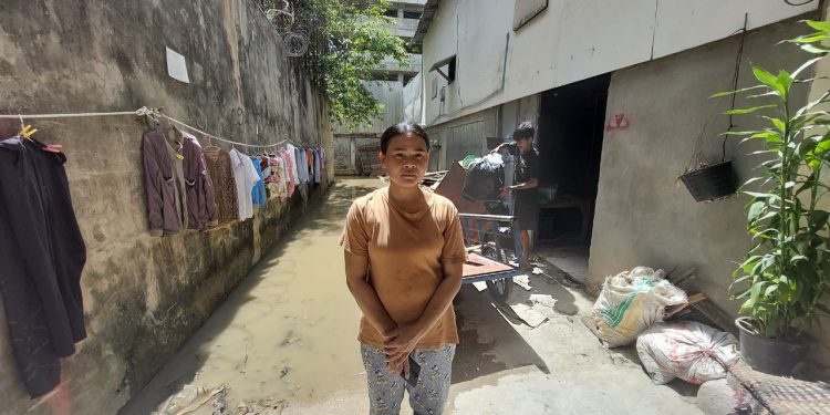 ពលរដ្ឋនៅភូមិព្រែកតានូ សង្កាត់ចាក់អង្រែលើ ស្នើឱ្យអាជ្ញាធរជួយស្តារប្រព័ន្ធលូរំដោះទឹកចេញពីភូមិដែលបង្ហូចេញពីអគារធំៗ