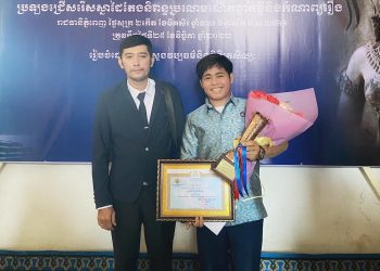 StoryTelling៖ អ្នកនិពន្ធវ័យក្មេងម្នាក់ជំនះពាក្យរិះគន់ក្លាយជាម្ចាស់ជ័យលាភីជាច្រើនប្រកួត