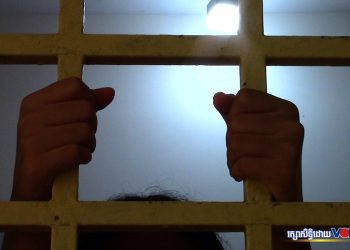 ស្រ្តីខ្មែរ​២​នាក់​ដែល​ឈ្មួញលក់​ទៅការប្តី​នៅប្រទេសចិន​ត្រូវបាន​ជួយ​សង្រ្គោះ​ឱ្យ​មក​​កម្ពុជា​​វិញ