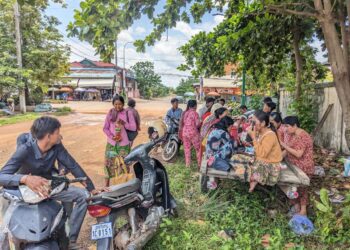 ជនជាតិដើមភាគតិចនៅព្រះវិហារចោទអភិបាលស្រុកត្បែងមានជ័យនិងបក្ខពួកថារំលោភយកដីធ្លី​ពួកគេ​