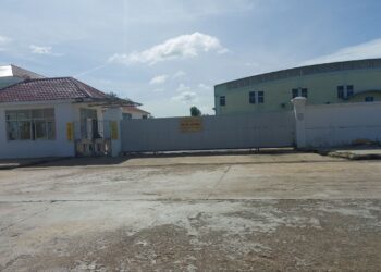 កម្មការនីរោងចក្រ៤នាក់ នៅស្វាយរៀងមិនទទួលបានប្រាក់ឧបត្ថម្ភពី ប.ស.ស ក្រោយសម្រាលកូន