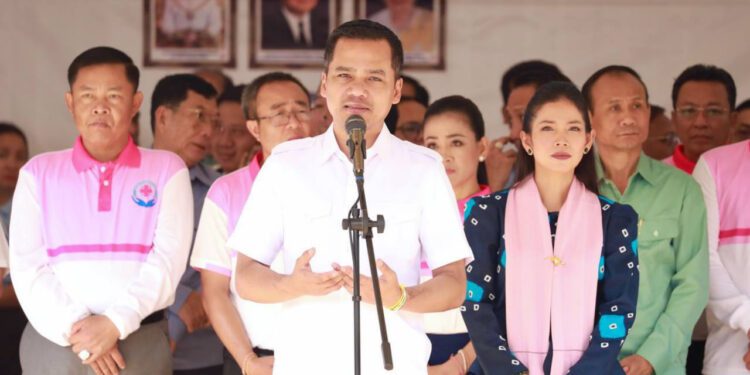 លោក ស សុខា បញ្ជាឱ្យរាជធានី-ខេត្ត​​លុបបំបាត់​ការផ្សាយ​ពាណិជ្ជ​កម្ម​ភេសជ្ជៈ​ផ្អែម​​តាម​ទី​​សាធារណៈ