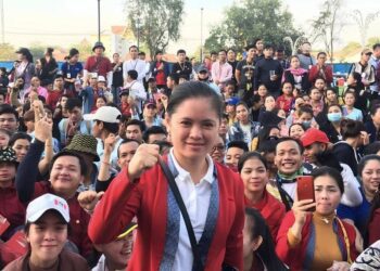 កញ្ញា ឈឹម ស៊ីថរ៖ ភាព​អយុត្តិធម៌សង្គម​ជា​កម្លាំង​ជំរុញ​​ចិត្តកញ្ញា​ឱ្យ​បន្ត​​ការងារ​​សង្គម​ ទោះធ្លាប់ជាប់​ពន្ធនាគារ​២ដង