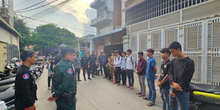 បទយកការណ៍៖ ពលរដ្ឋខ្លះបារម្ភសុវត្ថិភាពនិងអសន្តិសុខសង្គម ក្រោយមានករណីហិង្សា ក្មេងទំនើង និងការបាញ់បោះ