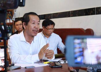 លោក រ៉ុង ឈុន សង្ឃឹមតុលាការយល់ព្រមឱ្យលោកបង់ប្រាក់ពិន័យជាដំណាក់ៗតាមលទ្ធភាព