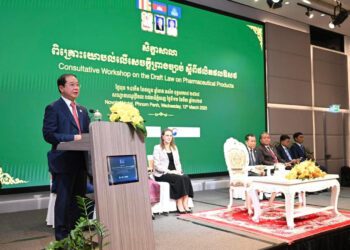 ពលរដ្ឋមួយចំនួនគាំទ្រក្រសួងសុខាភិបាលក្នុងការបង្កើតច្បាប់ស្តីពីផលិតផលឱសថ