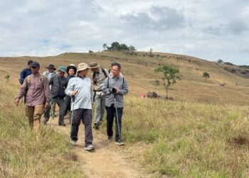 សហគមន៍ស្នើរដ្ឋជួយបង្រៀនផ្នែកសេវាកម្មទេសចរណ៍ ក្រោយដកហូតដី៤០ហិកតានៅភ្នំខ្យងផ្សារ