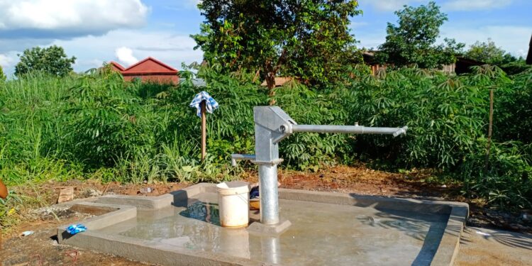 ជនជាតិដើមភាគតិចពូនងនៅភូមិចម្រើនខេត្តក្រចេះត្អូញត្អែពីកង្វះទឹកប្រើប្រាស់ក្នុងរដូវប្រាំង