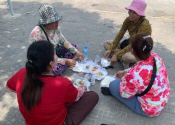 បទយកការណ៍៖ កម្មករព្រួយបារម្ភបាត់បង់ការងារ ក្រោយ​អាមេរិក​ប្រកាសដំឡើងពន្ធលើទំនិញ​នាំចូល​ពី​កម្ពុជា​