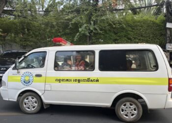 សាច់ញាតិ និងសង្គមស៊ីវិល ស្នើតុលាការកំពូលដោះលែងសកម្មជនចលនាមាតាធម្មជាតិឱ្យនៅក្រៅឃុំ