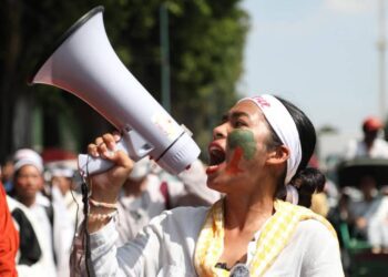 តុលាការកំពូល​ច្រាន​ចោល​សំណើរ​សុំ​នៅ​ក្រៅ​ឃុំ​​របស់​សមាជិក​​សមាគម​​សម្ព័ន្ធ​និស្សិត​​បញ្ញ​វន្ត​​ខ្មែរ