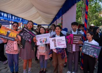 ទិដ្ឋភាពបណ្តាញយុវជននិងក្រុមអង្គការ សហជីព បានចូលរួមប្រារព្ធពិធីខួបលើកទី១៣៩ នៃទិវាពលកម្មអន្តរជាតិ១ឧសភា នៅថ្ងៃទី១ ខែឧសភា ឆ្នាំ២០២៥។ (អង្គការសង់ត្រាល់)